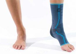 Tobillera elástica con almohadillas maleolares de silicona – P705